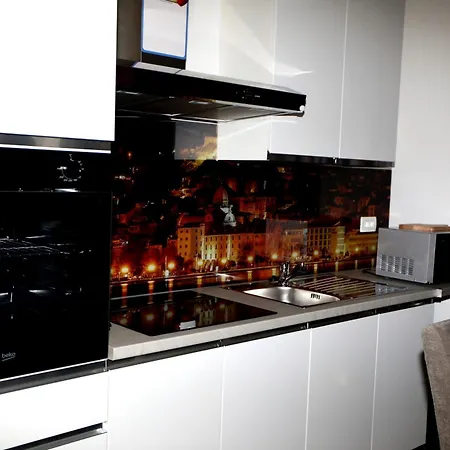 D R Apartment