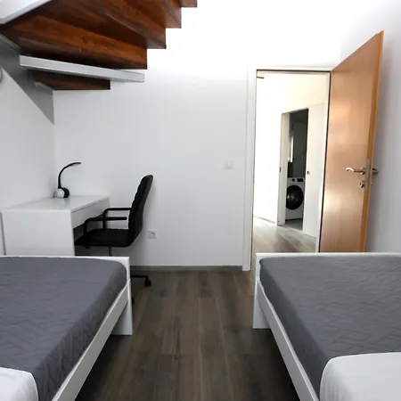 Dr With Free Private Parking * Sibenik