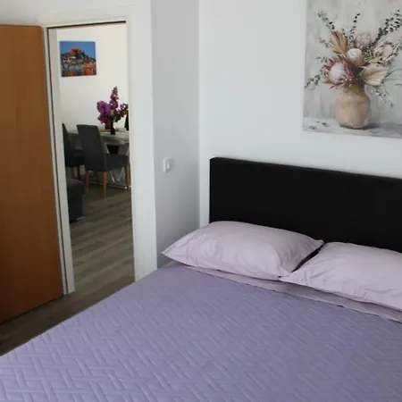 D R Apartamento *