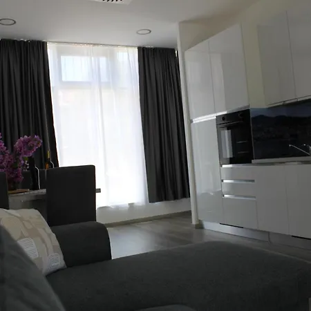 D R Apartamento *