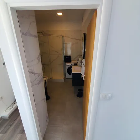 Apartment Dr With Free Private Parking Sibenik