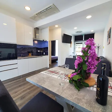 Apartment Dr With Free Private Parking Sibenik