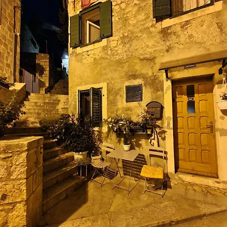Dr With Free Private Parking * Sibenik